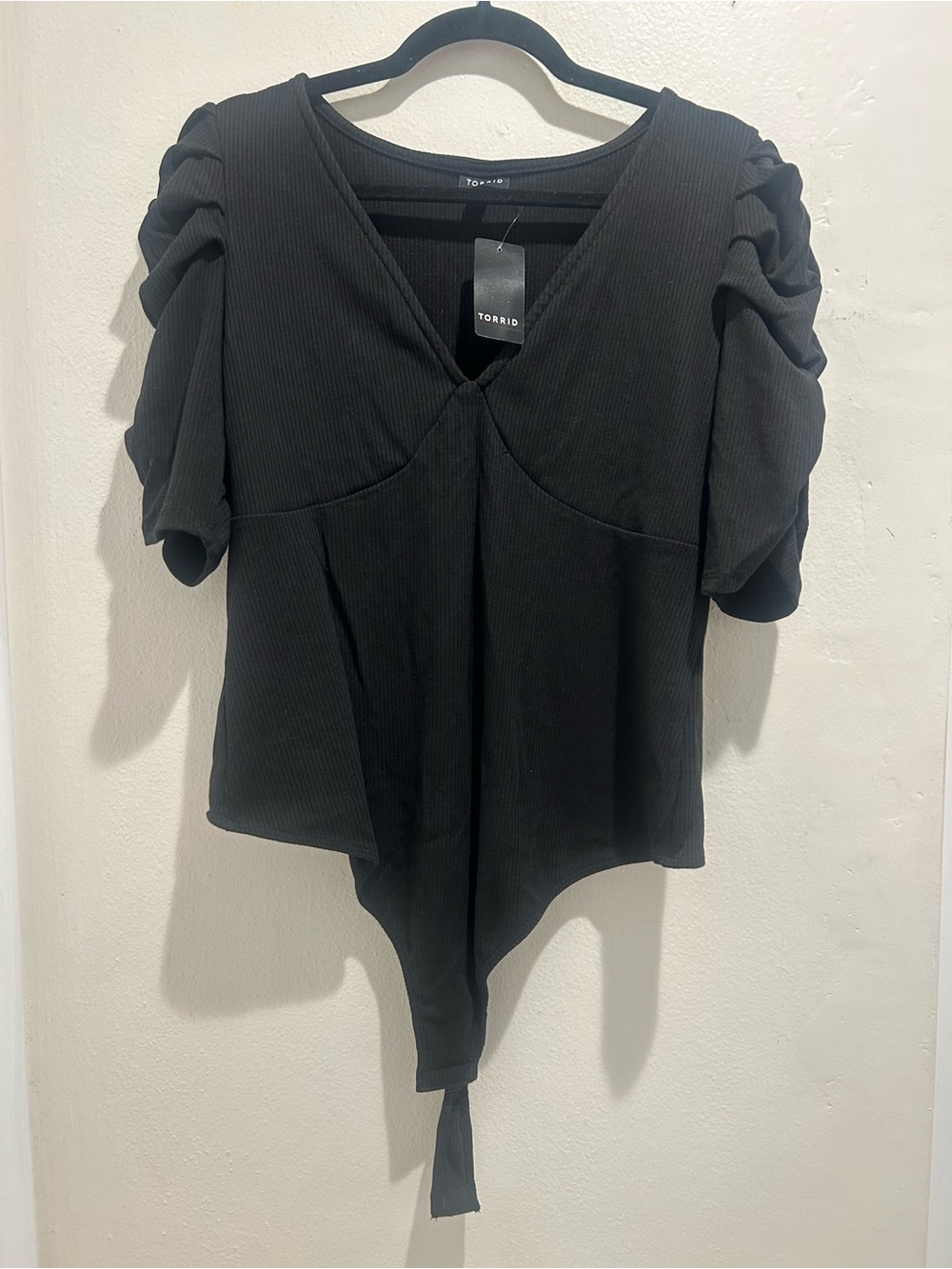 torrid Black V-Neck Ribbed Puff Sleeve Bodysuit